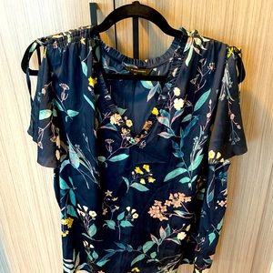 Banana Republic - Floral Navy Flutter Sleeve with Ties Blouse
